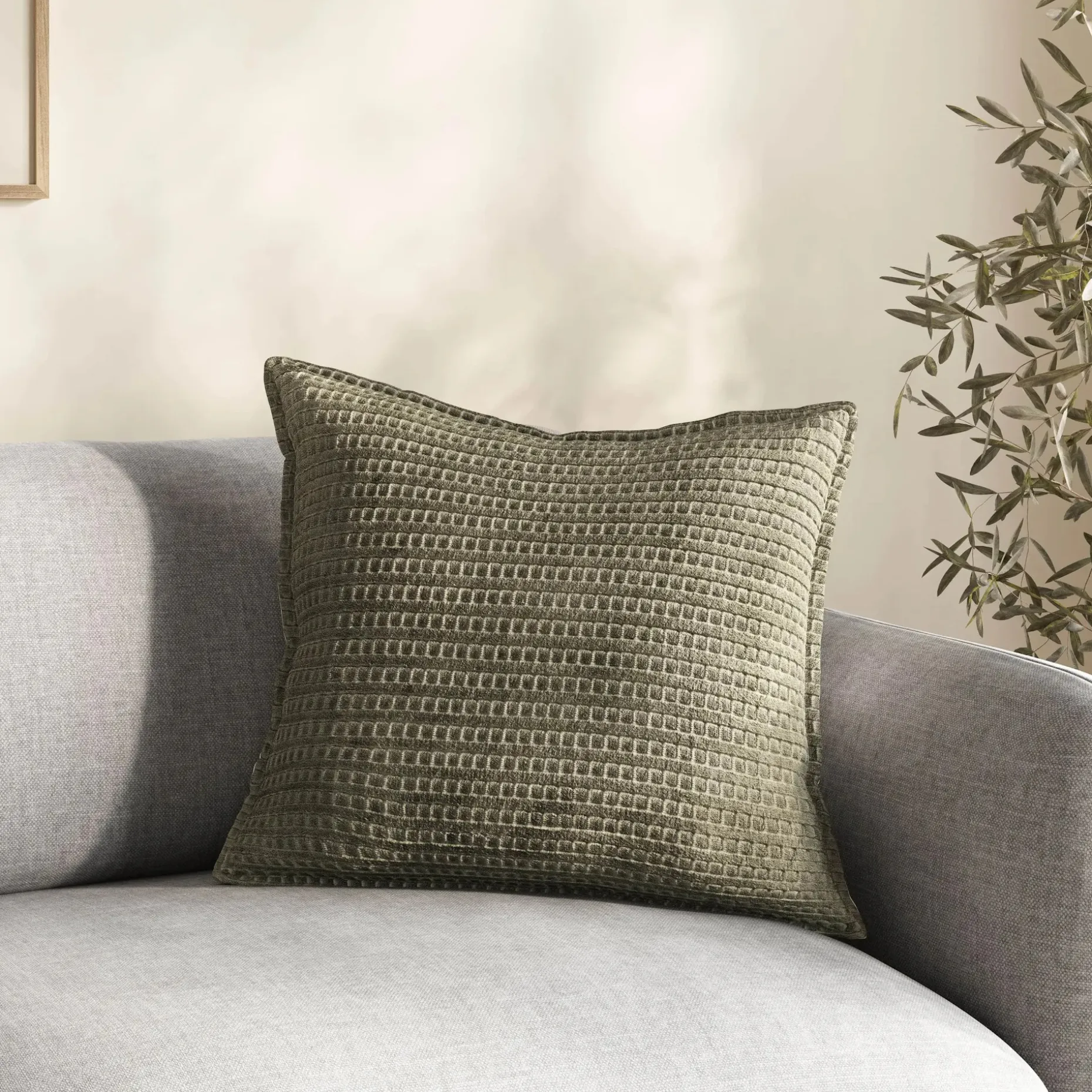 Camil Velvet Pillow - Green