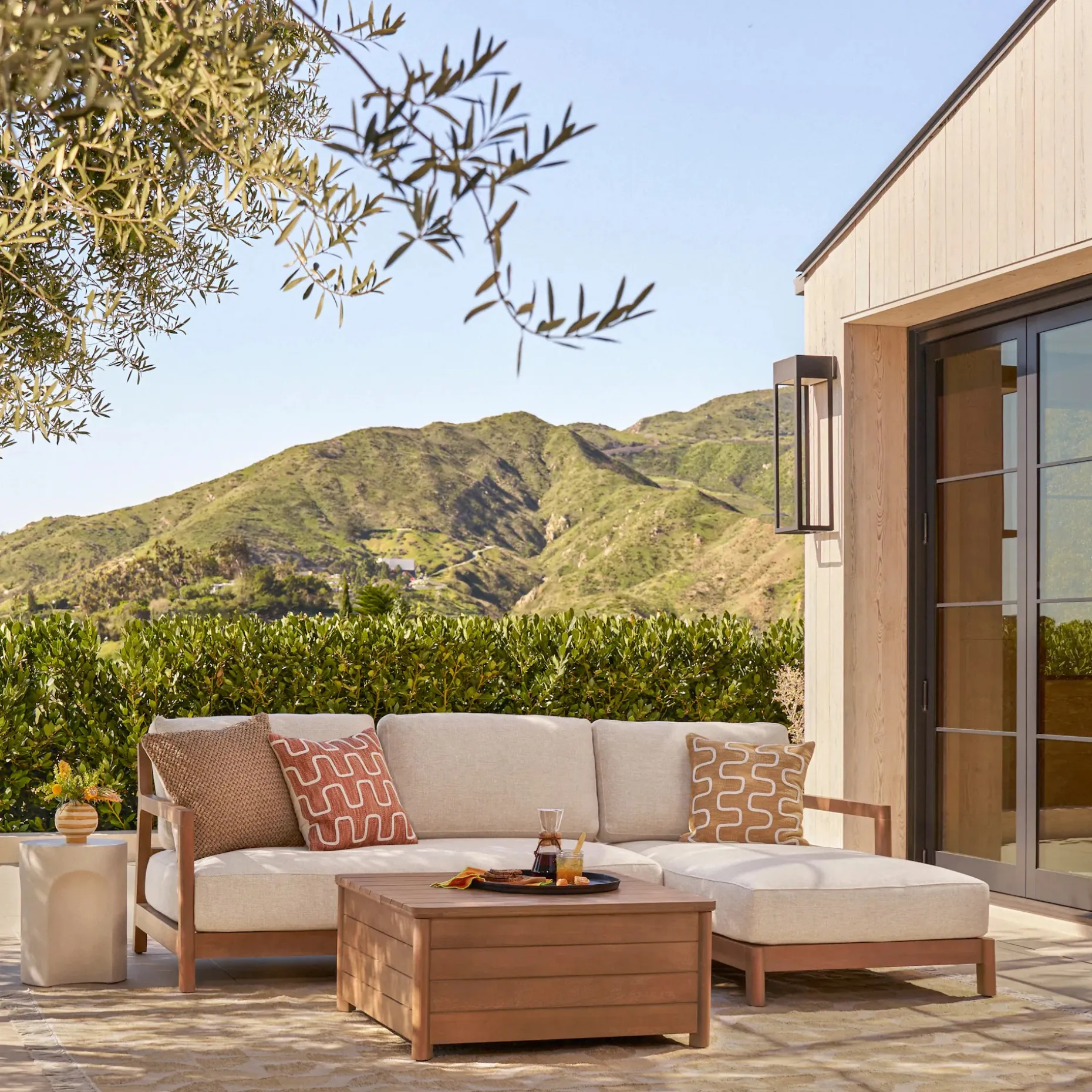 Elise 100" Outdoor Right Sectional - Basket Beige