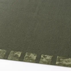 Eva 8 x 10 Rug - Forest Green