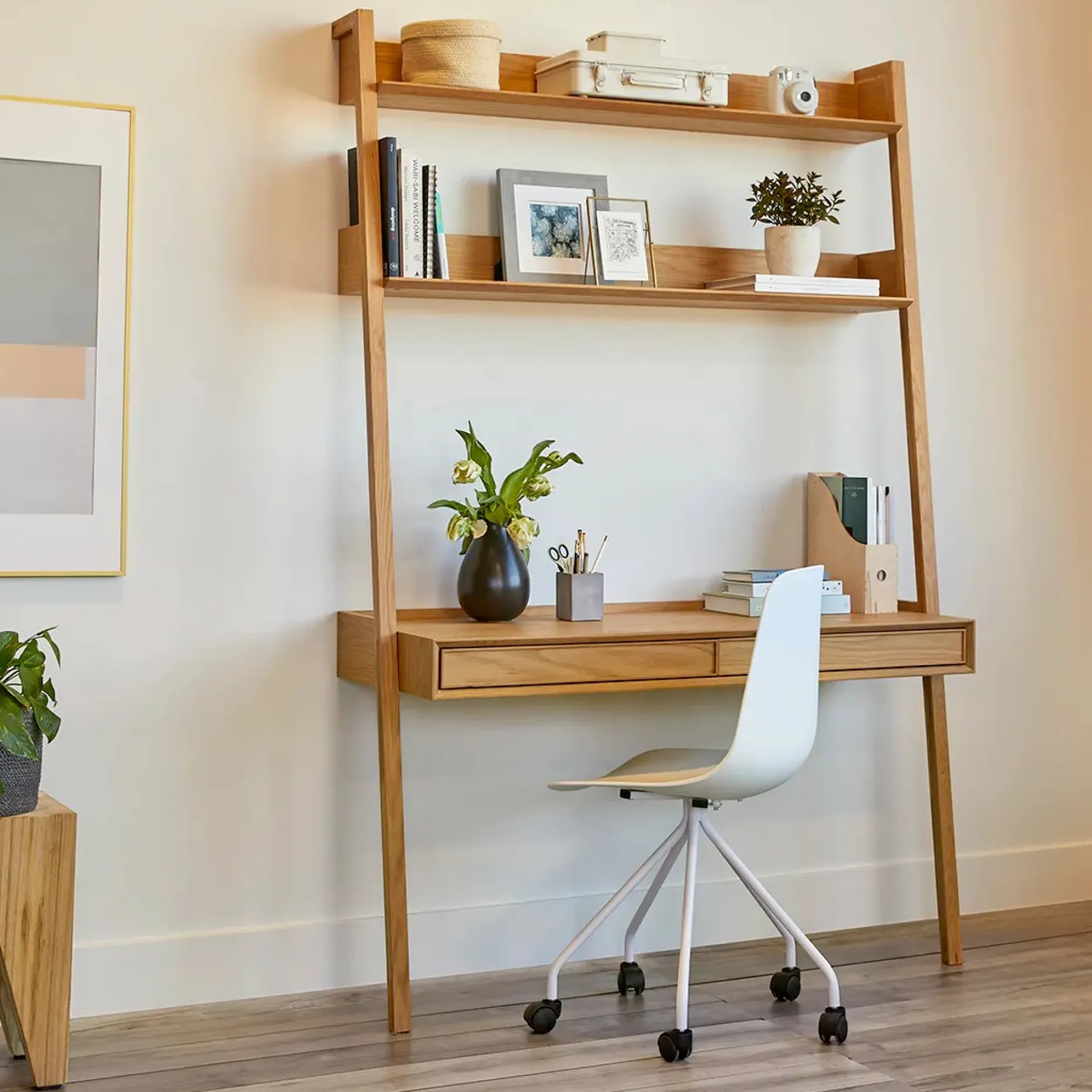 Fantol 51.5" Leaning Desk - Natural Oak