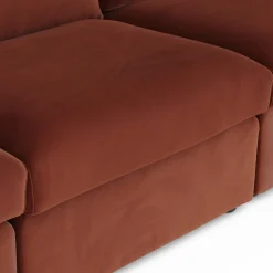 Lenae 104