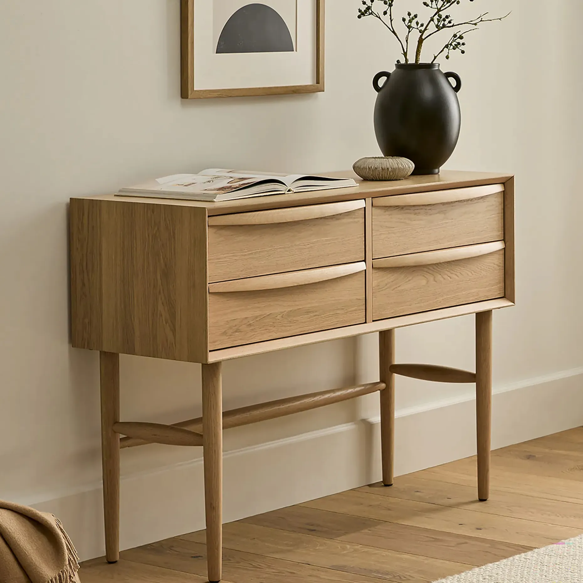 Lenia 39.25" Console - White Oak