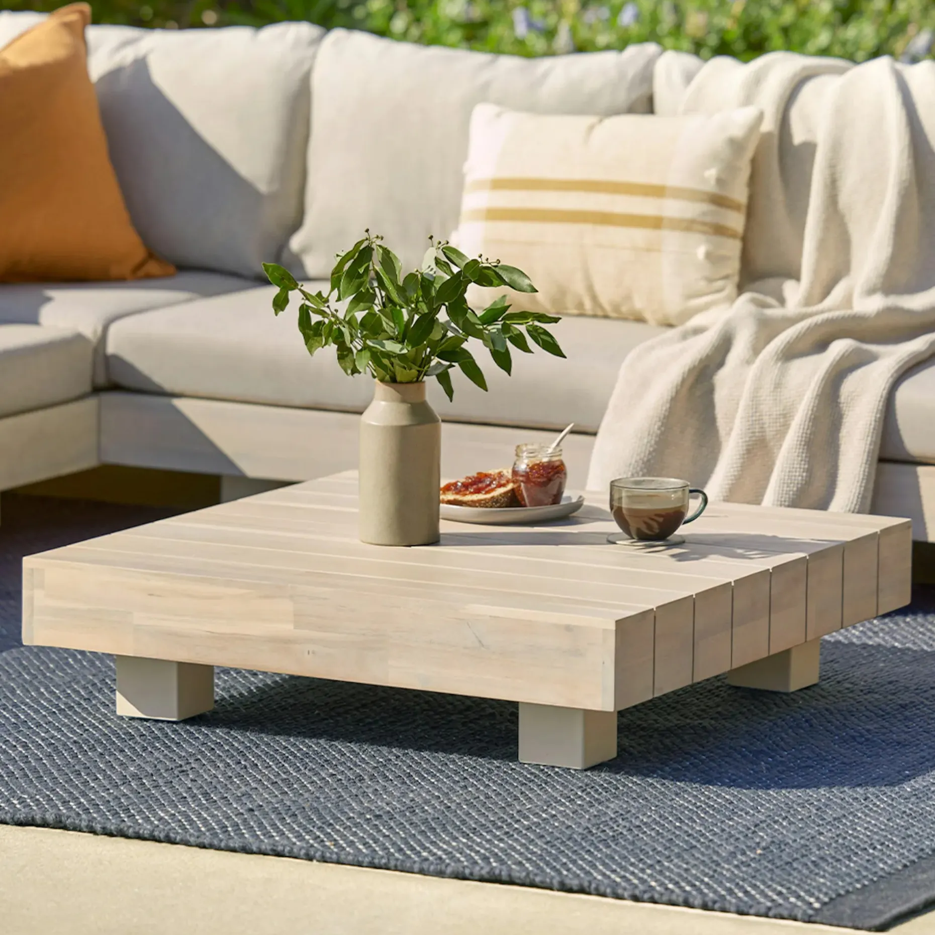 Lubek 32.5" Outdoor Coffee Table - Byron Gray