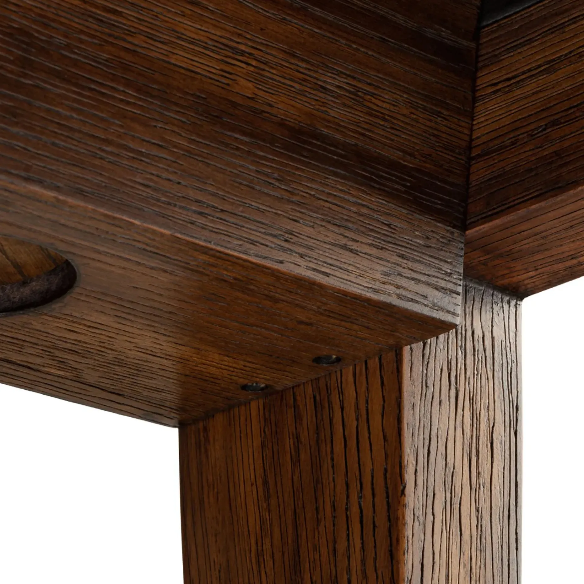 Madera 54" Desk - Chestnut