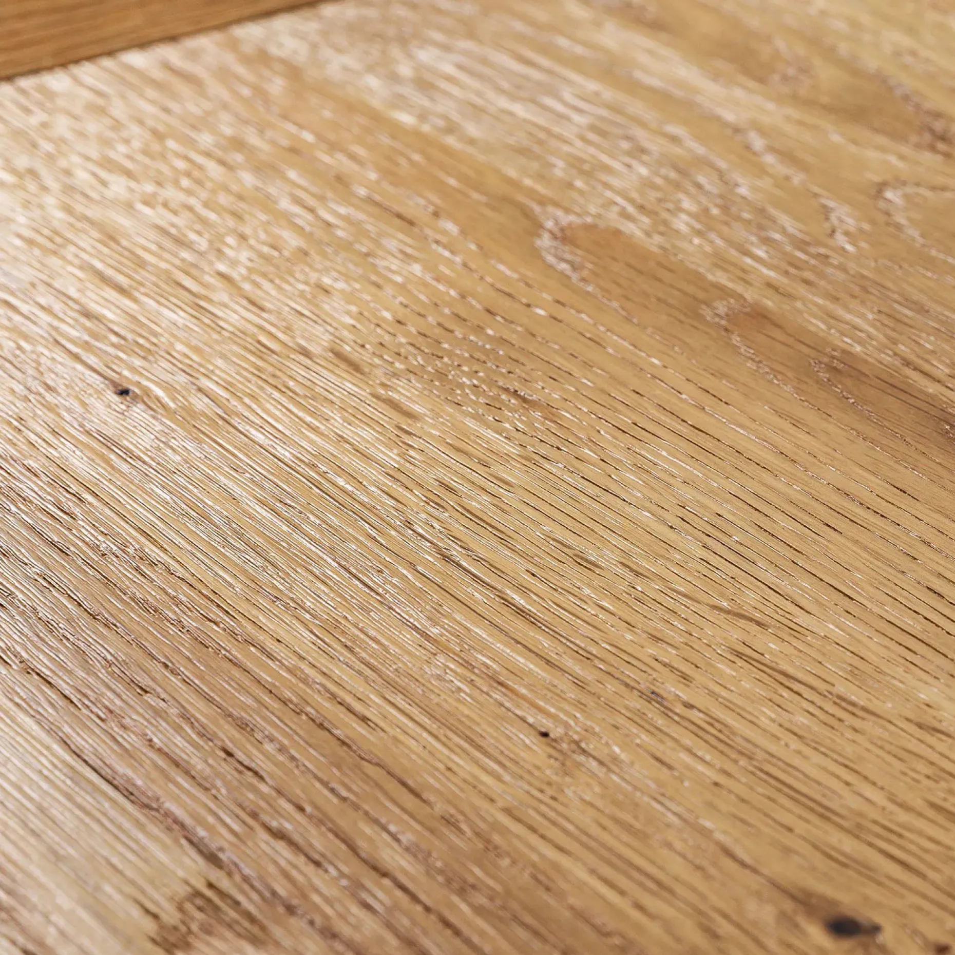 Madera 86" - 125" Solid Wood Extendable Dining Table - Oak