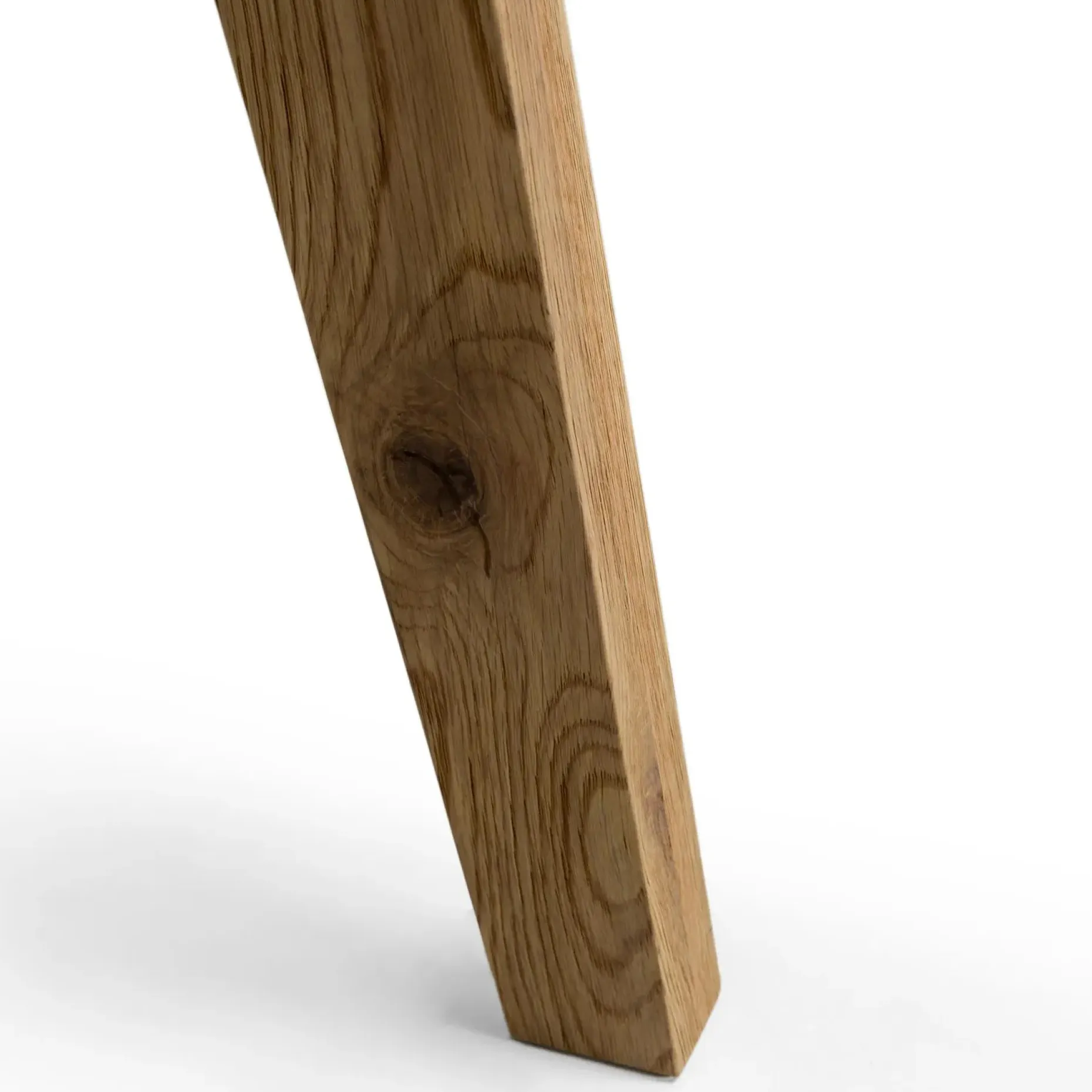 Madera 86" - 125" Solid Wood Extendable Dining Table - Oak