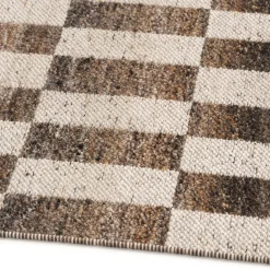 Mira 8 x 10 Indoor/Outdoor Rug - Checkered Brown