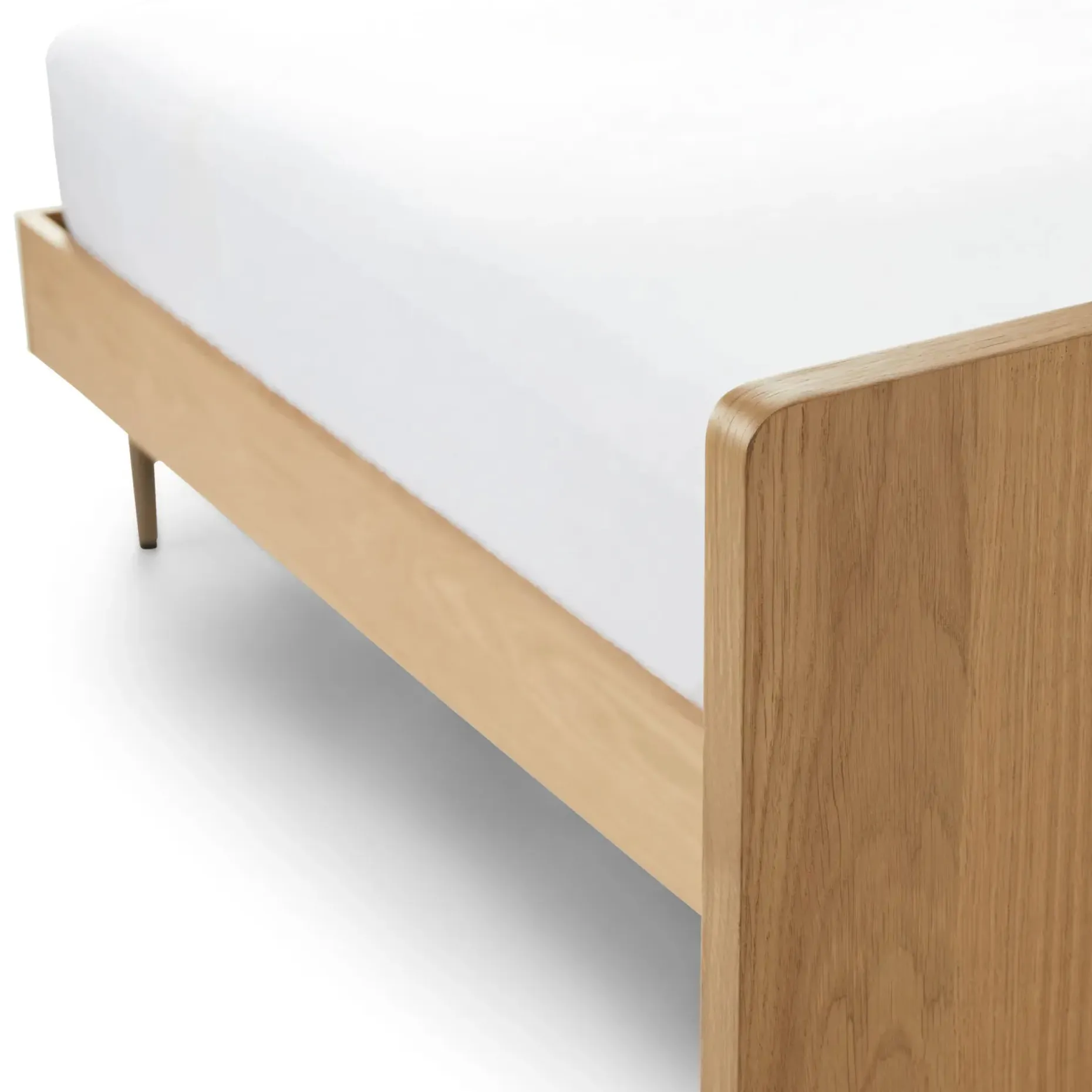 Nera King Low Profile Bed with Nightstands Set - Oak