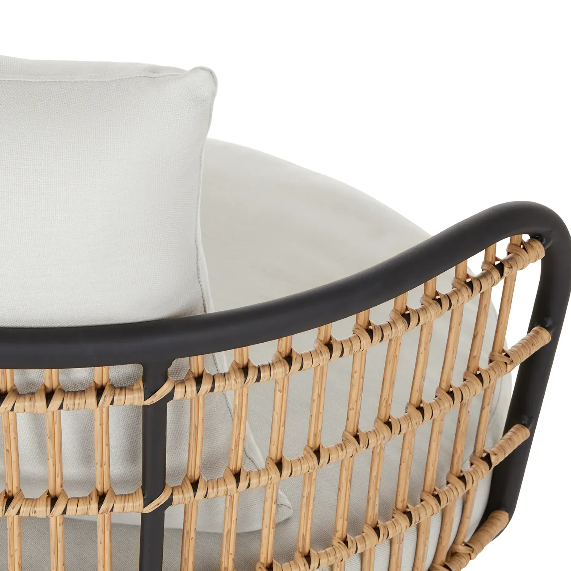 Onya 31.5" Outdoor Lounge Chair - Lily White