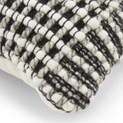 Ren Small Pillow - Black Weave