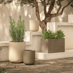 Reya Small Indoor/Outdoor Planter - Concrete Gray