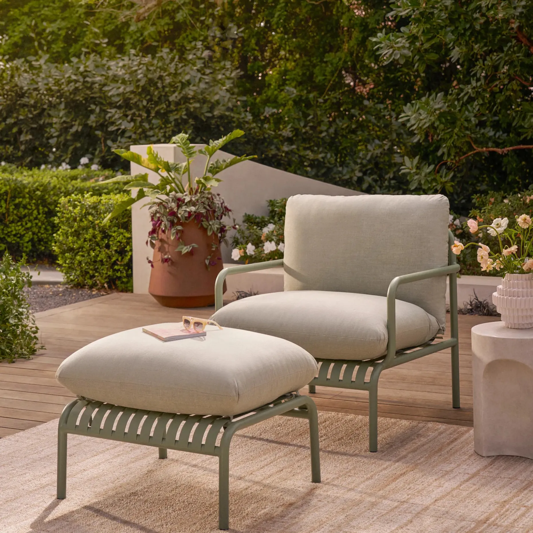 Sarek 29.5" Outdoor Ottoman - Sunbrella® Onyx