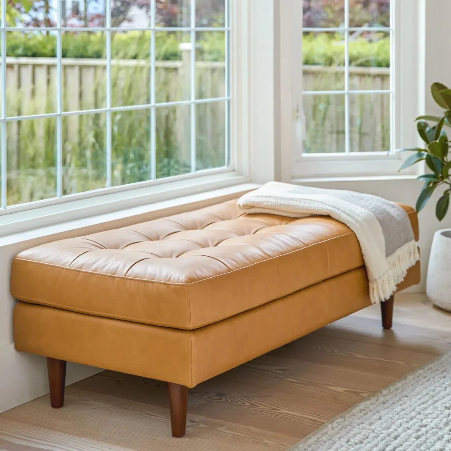 Sven 56" Tufted Leather Bench - Charme Tan