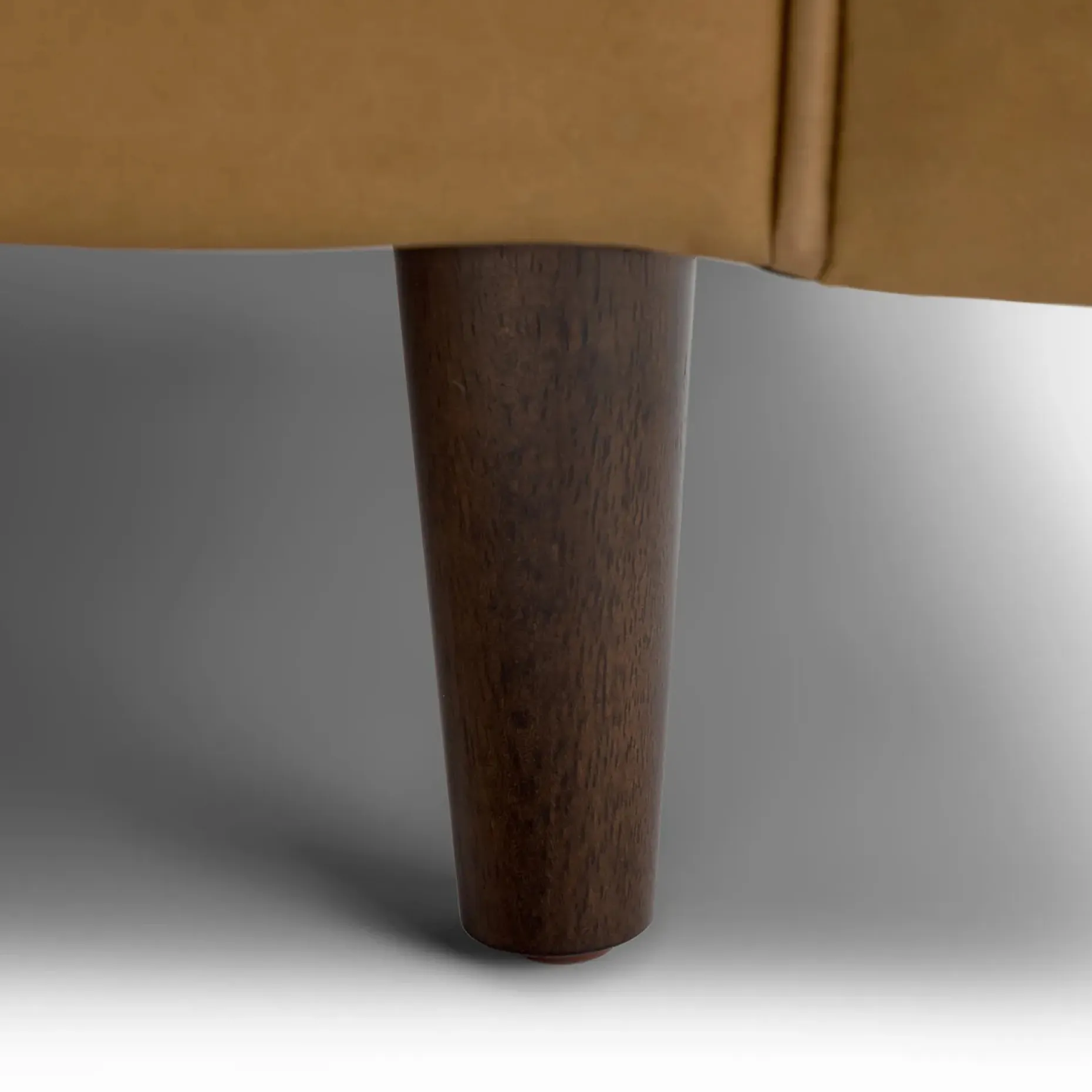 Sven 42" Tufted Leather Lounge Chair - Charme Tan