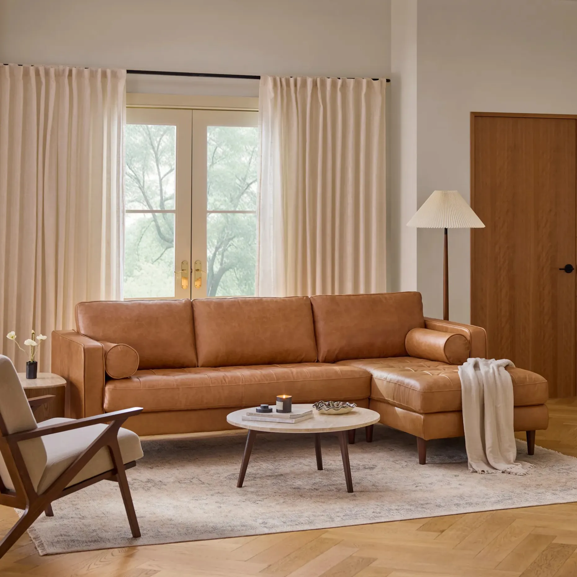 Sven 100" Tufted Leather Right Sectional - Salerno Tan