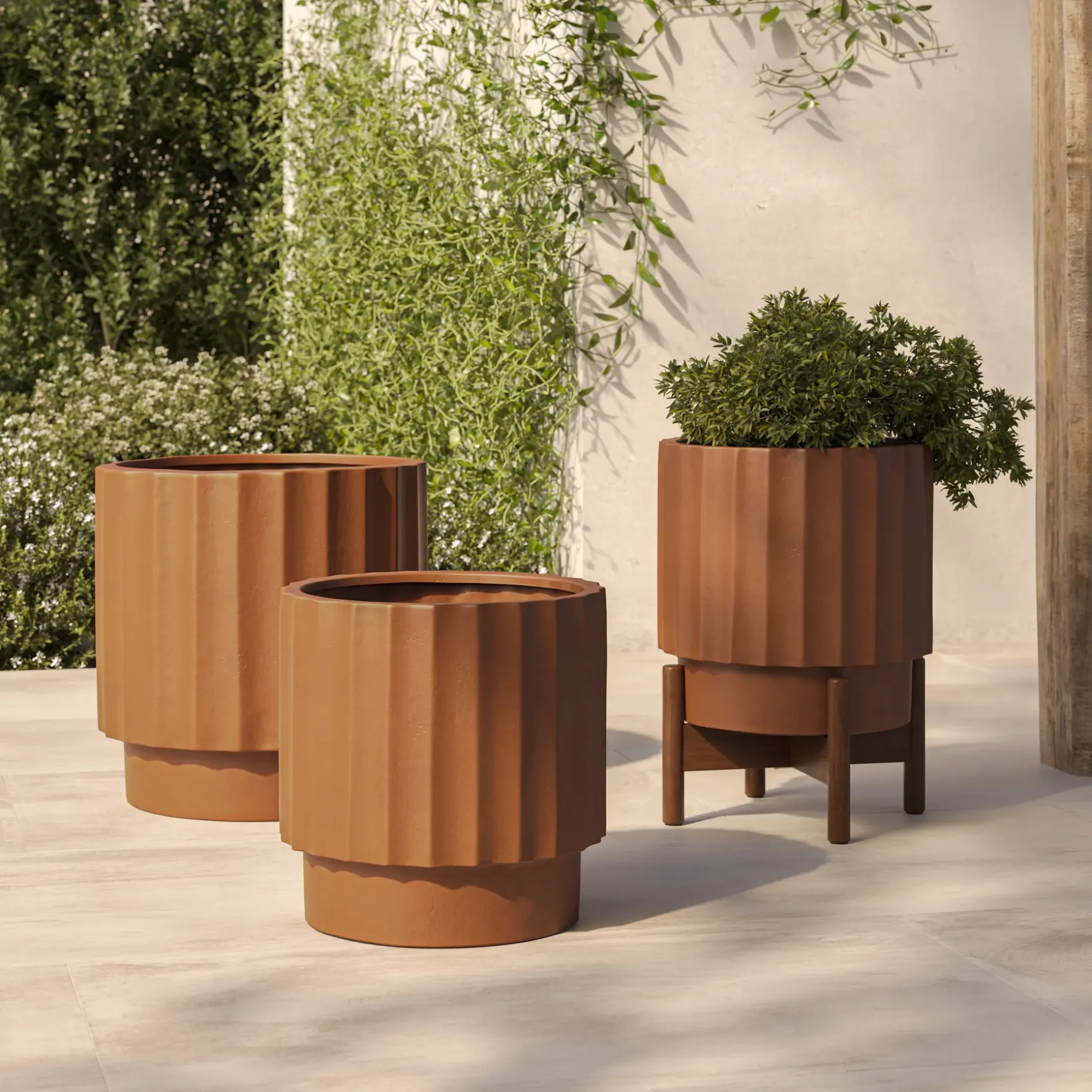 Tera Short Indoor/Outdoor Planter - Terracotta