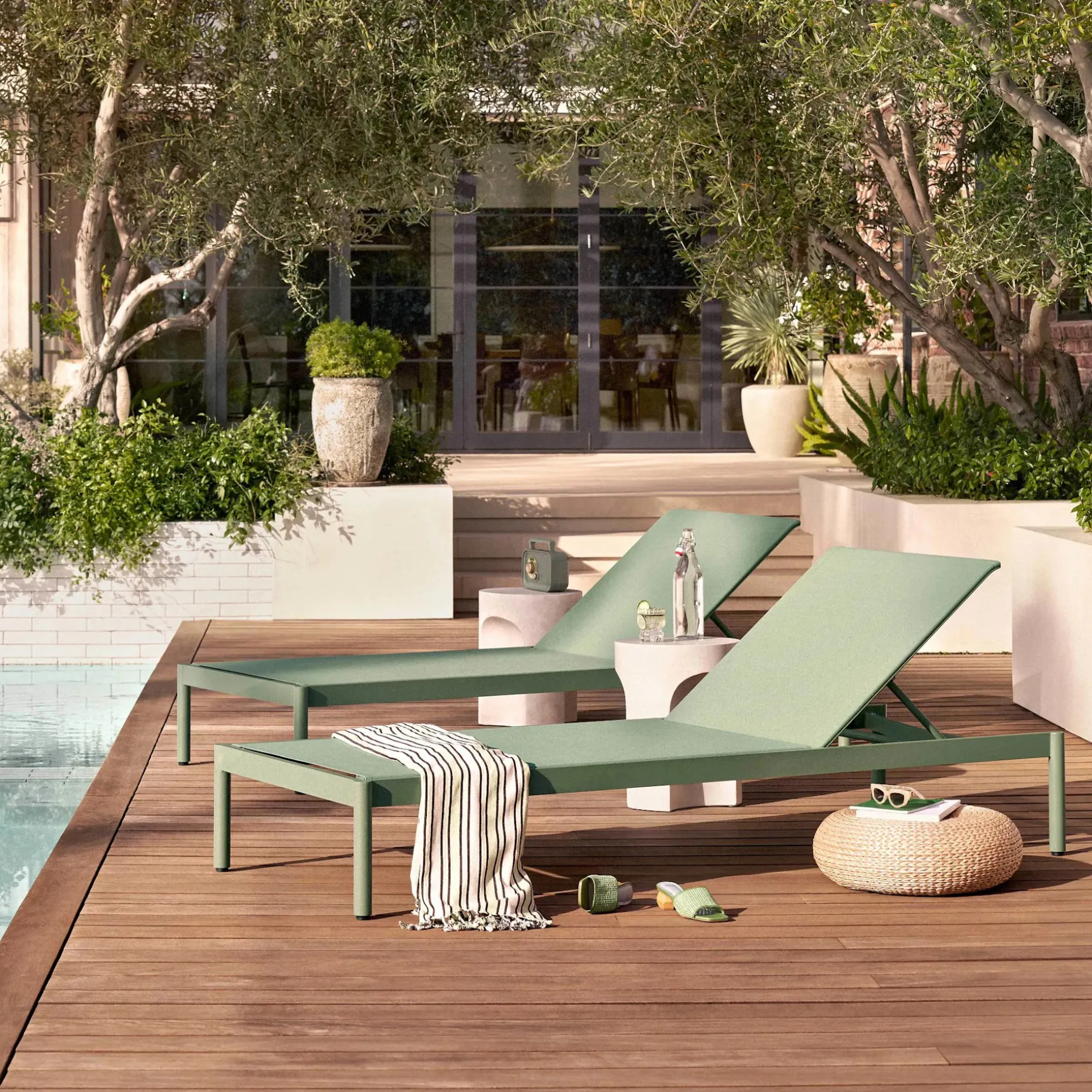 Tola 78" Outdoor Chaise Lounge - Khaki Green